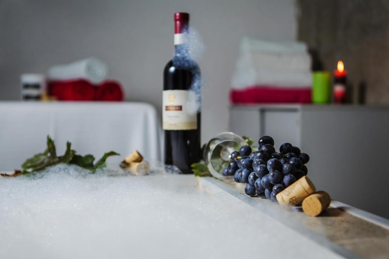 Degustarium Hotel Тбілісі Екстер'єр фото