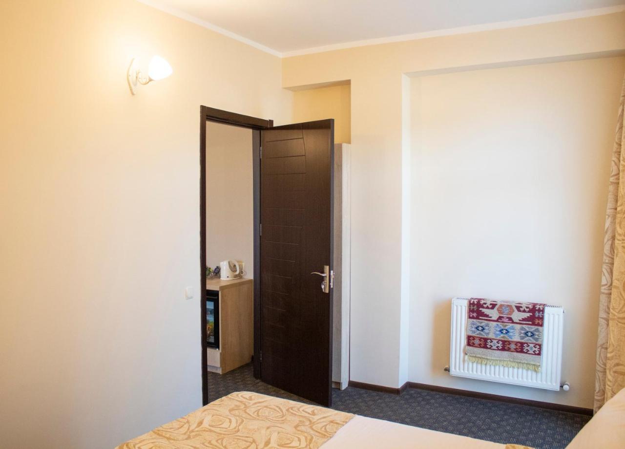 Degustarium Hotel Тбілісі Екстер'єр фото